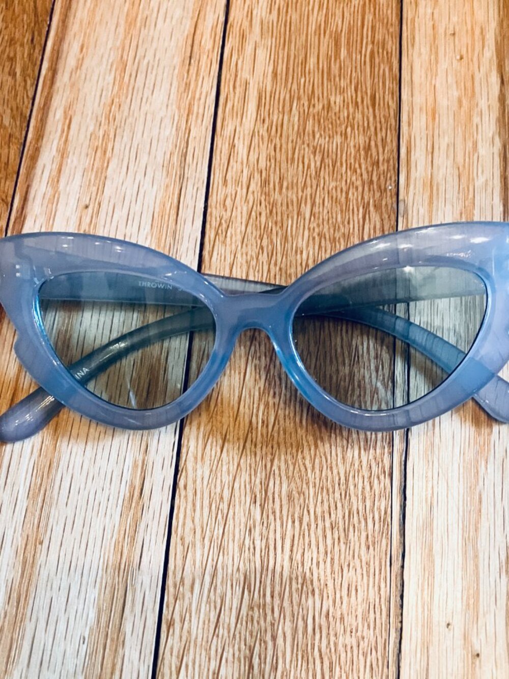 Vintage Blue Cat Eye Sunglasses - Picture 2 of 2